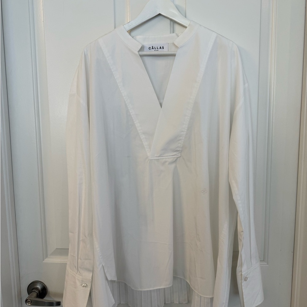 White Women’s Oversized Shirt NWOT